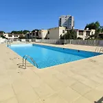 Sur - 2 Pièces Mezzanine - Jusqu à 4 Personnes Ar590-024