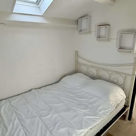 2 Pieces Mezzanine Avec Terrasse Dans Avec Piscine Jusqu'a 4 Personnes Ar590-024 Lejlighed