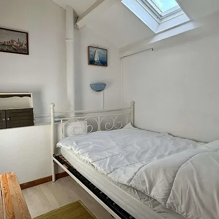 2 Pieces Mezzanine Avec Terrasse Dans Avec Piscine Jusqu'a 4 Personnes Ar590-024 Argelès-sur-Mer